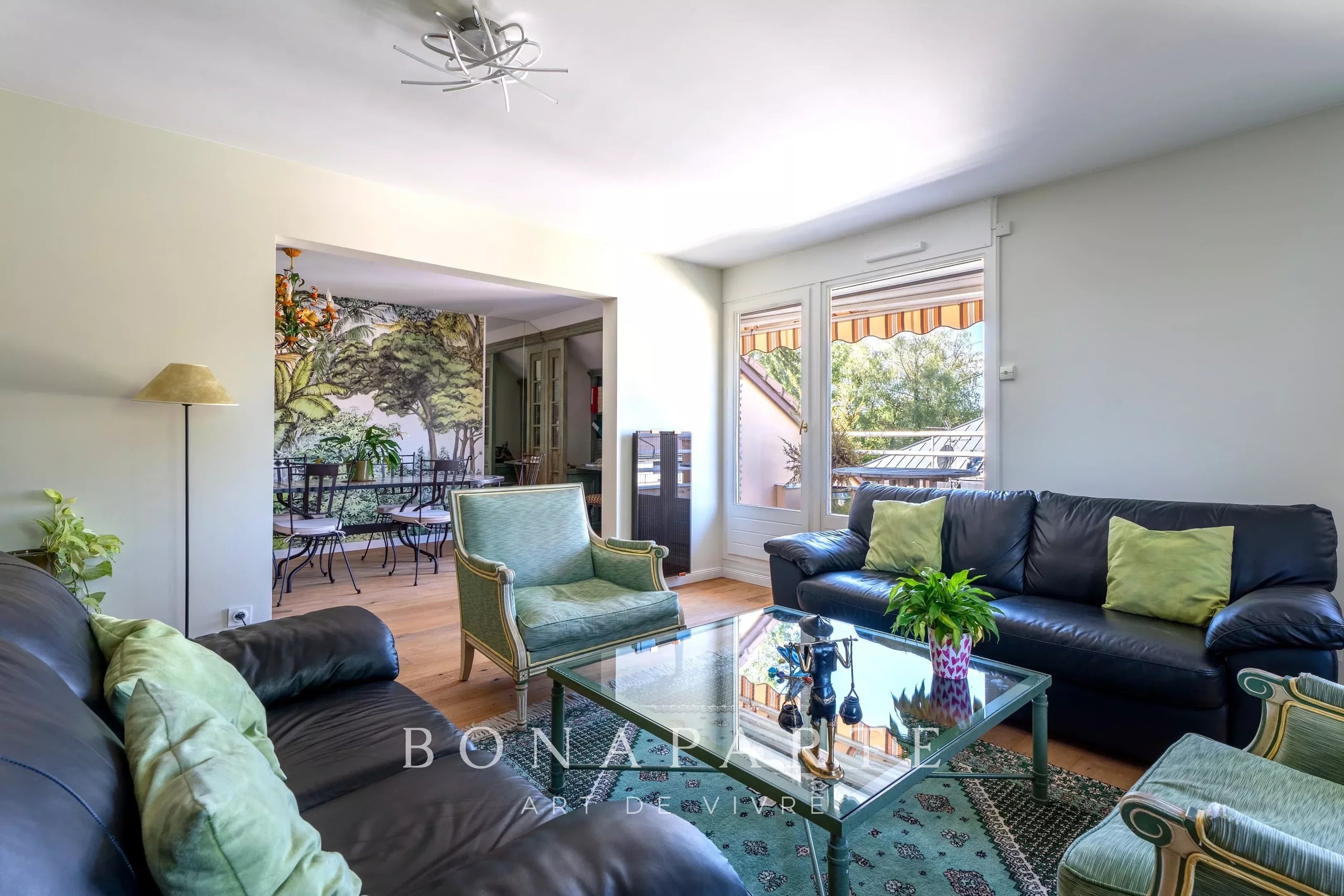 FERNEY-VOLTAIRE, APPARTEMENT T5, 4 TERRASSES, VUE